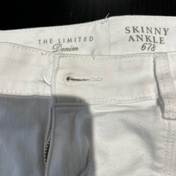 The Limited Denim All-White skinny ankle zipper jeans SZ 8 - Picture 2 of 4